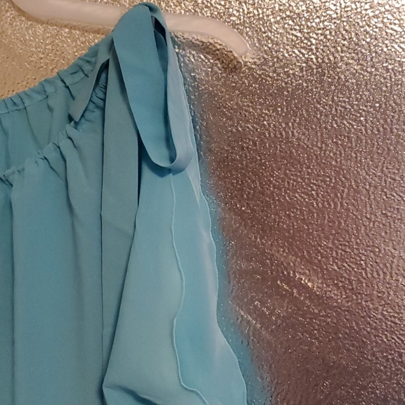 Free with purchase - Picture 2 of 4